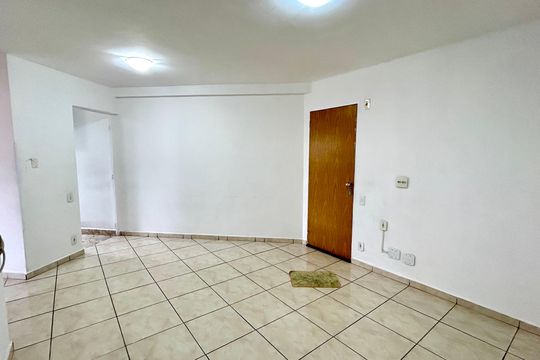Sala de apartamento para alugar com 1 quarto, 50m² em Jardim Terezopolis, Guarulhos