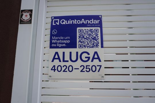 Fachada plaquinha CEQH-174 de casa para alugar com 2 quartos, 150m² em Jardim Helena, Americana