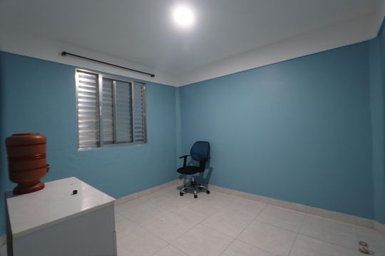 Quarto 2 de apartamento à venda com 2 quartos, 49m² em Jardim Santa Adelia, São Paulo