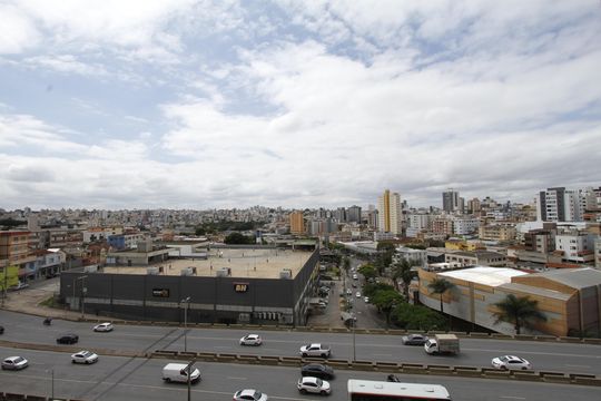Vista de kitnet/studio para alugar com 1 quarto, 24m² em Nova Suíça, Belo Horizonte