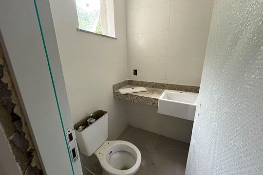 Banheiro 2 de apartamento à venda com 2 quartos, 90m² em Zumbi, Rio de Janeiro