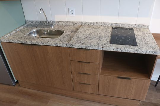Cozinha de apartamento para alugar com 1 quarto, 26m² em Barra Funda, São Paulo