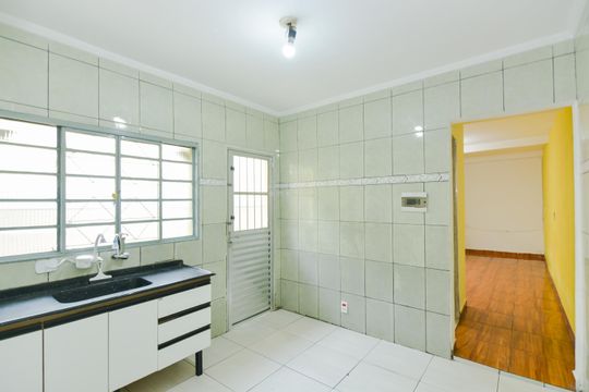 Cozinha de casa para alugar com 3 quartos, 125m² em Jardim Presidente Dutra, Guarulhos