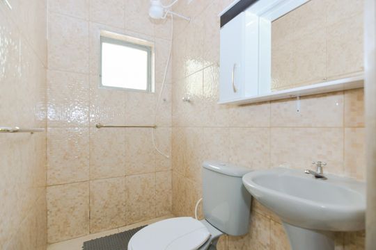 Banheiro Social de casa para alugar com 3 quartos, 125m² em Jardim Presidente Dutra, Guarulhos