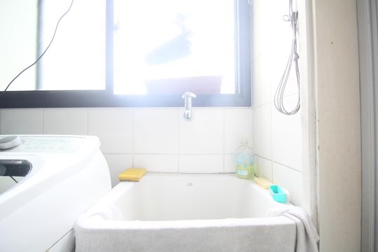 Área de Serviço de apartamento à venda com 3 quartos, 85m² em Vila Suzana, São Paulo