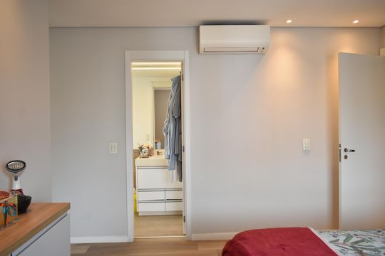 Suíte de apartamento para alugar com 1 quarto, 94m² em Mirandópolis, São Paulo