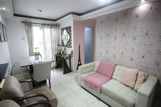 Apartamento à venda com 2 quartos, 46m² em Taquara, Rio de Janeiro