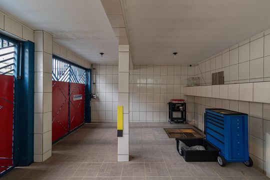 Garagem de casa para alugar com 3 quartos, 237m² em Jardim Aurea, São Paulo