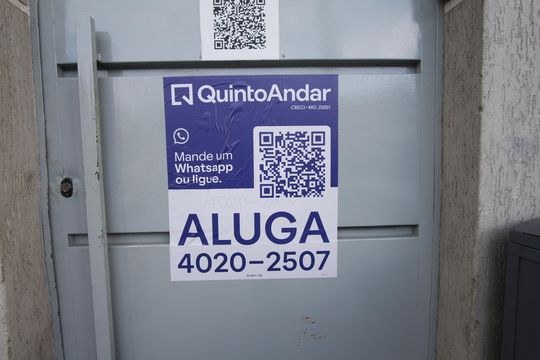 placa de kitnet/studio para alugar com 1 quarto, 24m² em João Pinheiro, Belo Horizonte