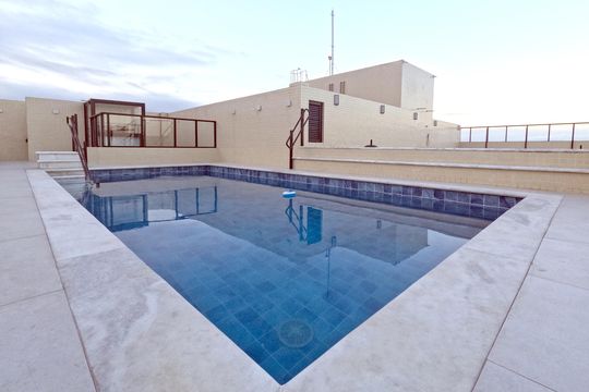 Área Comum - Piscina de apartamento para alugar com 2 quartos, 65m² em Ponta da Praia, Santos