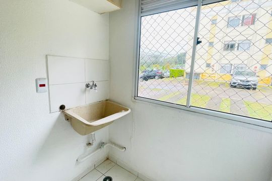Área de Serviço de apartamento para alugar com 2 quartos, 48m² em Bairro Jardim Nossa Senhora das Graças, Cotia