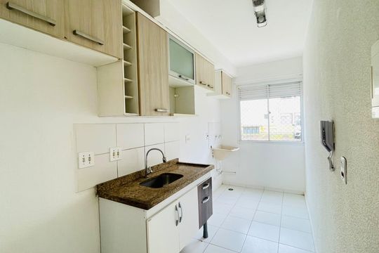 Cozinha de apartamento para alugar com 2 quartos, 48m² em Bairro Jardim Nossa Senhora das Graças, Cotia