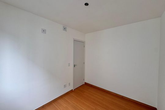 Quarto 2 de apartamento para alugar com 2 quartos, 43m² em Recreio, Rio de Janeiro