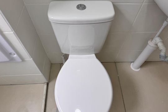 Banheiro Social de apartamento para alugar com 2 quartos, 43m² em Recreio, Rio de Janeiro