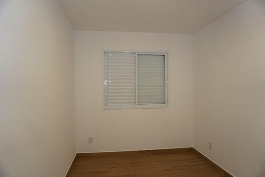 Quarto 1 de apartamento para alugar com 2 quartos, 52m² em Jardim de Lourdes, Embu das Artes