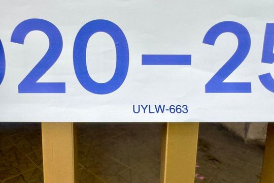 Código da placa UYLW-663 de casa para alugar com 2 quartos, 115m² em Jardim dos Pimentas, Guarulhos