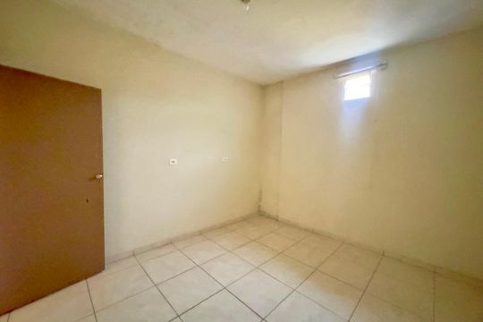 Quarto 1 de casa para alugar com 2 quartos, 115m² em Jardim dos Pimentas, Guarulhos