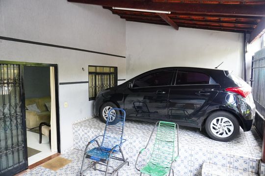 Garagem de casa à venda com 3 quartos, 160m² em Antonio Zanaga, Americana
