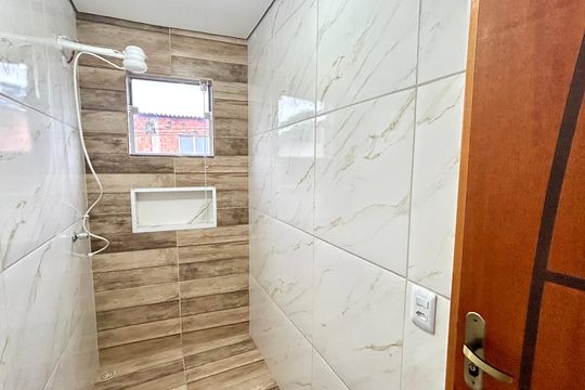 Banheiro 1 de casa para alugar com 1 quarto, 72m² em Jardim Albertina, Guarulhos