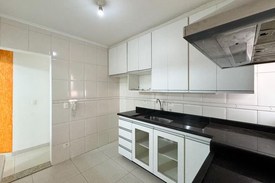 Cozinha de apartamento à venda com 3 quartos, 85m² em Jardim do Mar, São Bernardo do Campo