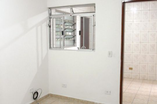 Sala de casa para alugar com 1 quarto, 67m² em Jardim Maria Rita, São Paulo