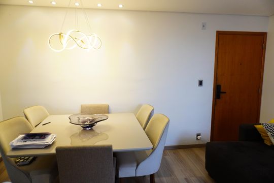 Sala de apartamento à venda com 2 quartos, 58m² em Jardim Sao Domingos, Americana