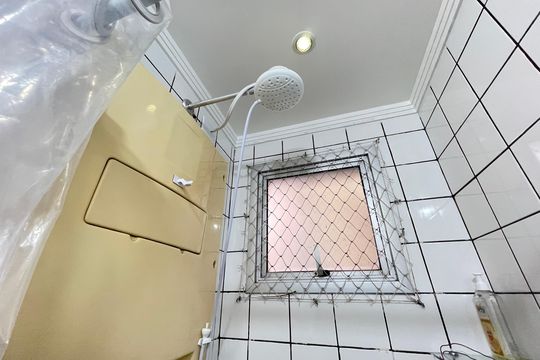 Banheiro de apartamento à venda com 2 quartos, 47m² em Rio Pequeno, São Paulo