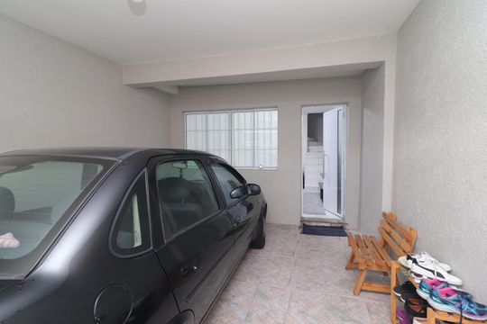 Garagem de casa para alugar com 2 quartos, 247m² em Jardim Casa Pintada, São Paulo