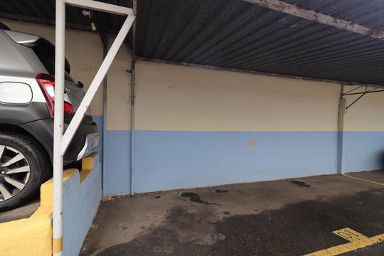 Garagem de apartamento à venda com 2 quartos, 51m² em Jardim Regis, São Paulo