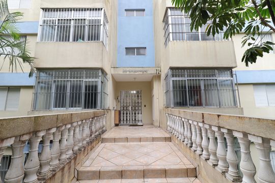 Fachada do Prédio de apartamento à venda com 2 quartos, 51m² em Jardim Regis, São Paulo