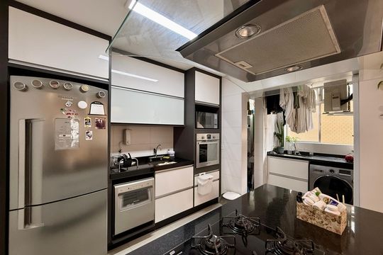 Cozinha de apartamento à venda com 2 quartos, 73m² em Campo Belo, São Paulo