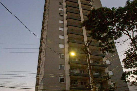 Fachada do Prédio de apartamento para alugar com 2 quartos, 56m² em Centro, Diadema