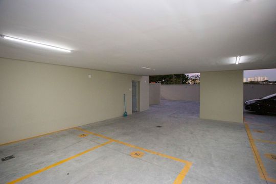 Garagem de apartamento para alugar com 2 quartos, 56m² em Centro, Diadema