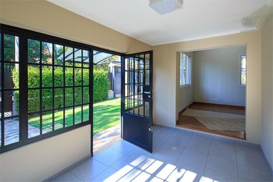 Casa à venda com 3 quartos, 240m² em Santo Amaro, São Paulo