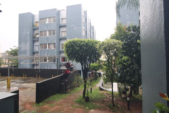 Vista janela da sala de apartamento para alugar com 2 quartos, 51m² em Jardim Ubirajara, São Paulo