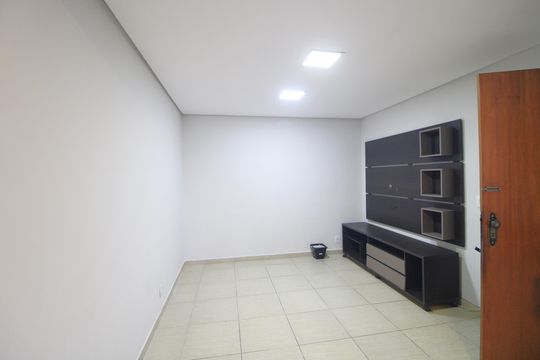 Apartamento para alugar com 2 quartos, 51m² em Jardim Ubirajara, São Paulo