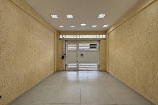 Garagem  de casa para alugar com 2 quartos, 130m² em Jardim Caravelas, São Paulo