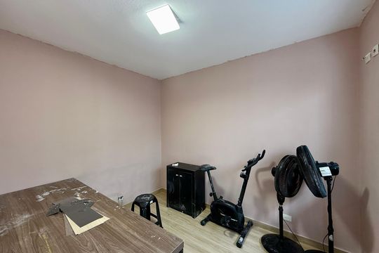 Quarto de Serviço  de casa para alugar com 2 quartos, 130m² em Jardim Caravelas, São Paulo