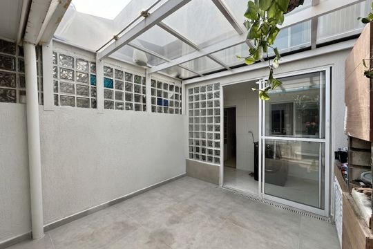 Quintal de casa para alugar com 2 quartos, 130m² em Jardim Caravelas, São Paulo