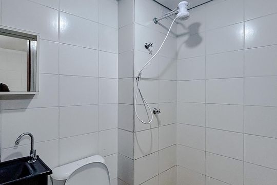 Banheiro de apartamento para alugar com 1 quarto, 36m² em Vila Granada, São Paulo
