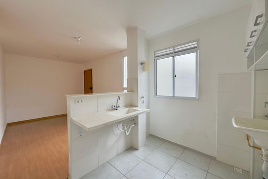 Cozinha de apartamento para alugar com 2 quartos, 42m² em Jardim Novo Portugal, Guarulhos