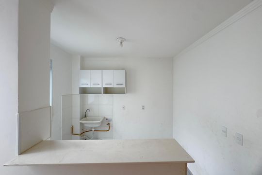Cozinha de apartamento para alugar com 2 quartos, 42m² em Jardim Novo Portugal, Guarulhos