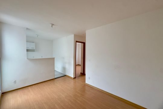 Apartamento para alugar com 2 quartos, 42m² em Jardim Novo Portugal, Guarulhos