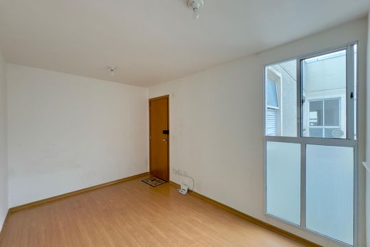 Sala de apartamento para alugar com 2 quartos, 42m² em Jardim Novo Portugal, Guarulhos