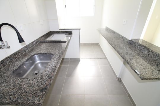 Cozinha de apartamento para alugar com 2 quartos, 48m² em Vila Iracema, São José dos Campos