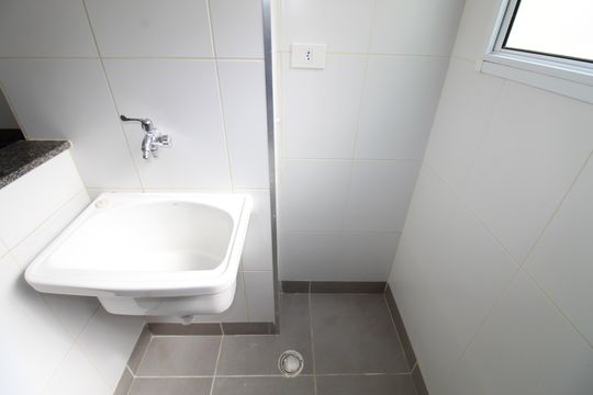 Área de Serviço de apartamento para alugar com 2 quartos, 48m² em Vila Iracema, São José dos Campos