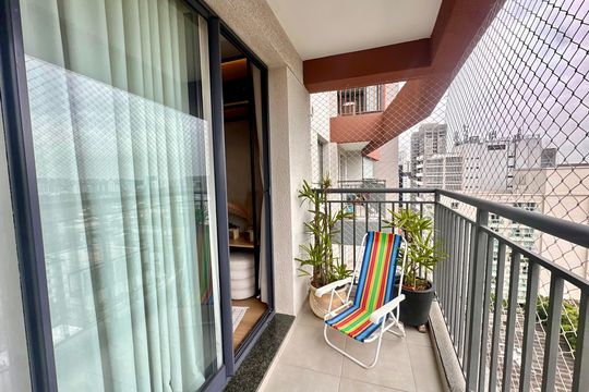 Varanda  de apartamento para alugar com 2 quartos, 57m² em Santo Amaro, São Paulo