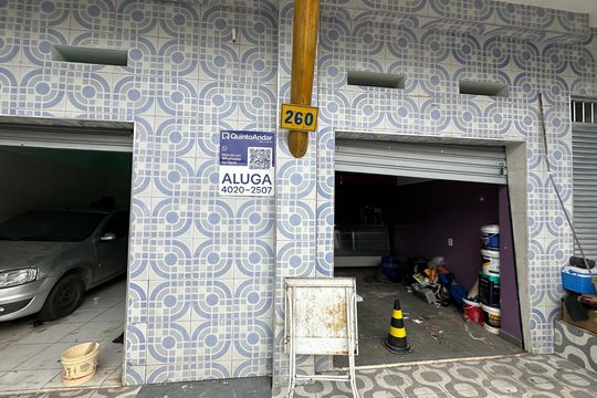 Fachada de casa para alugar com 2 quartos, 80m² em Vale do Sol, Barueri