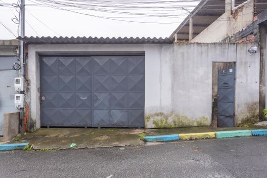 Fachada de casa à venda com 2 quartos, 100m² em Jardim Santa Fe (zona Sul), São Paulo