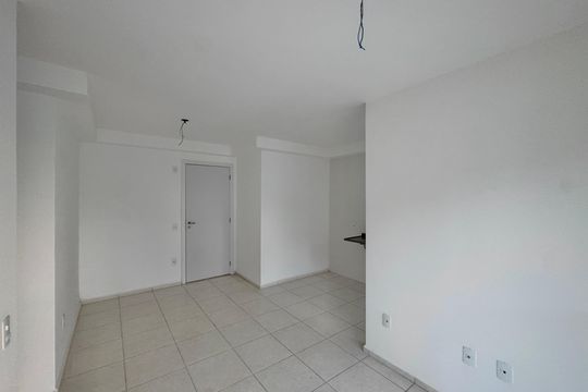 Sala de apartamento à venda com 2 quartos, 53m² em Barra Olímpica, Rio de Janeiro